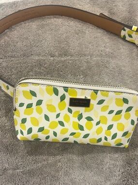 kate spade Lemon Print Crossbody Belt Bag - White/Yellow/Green